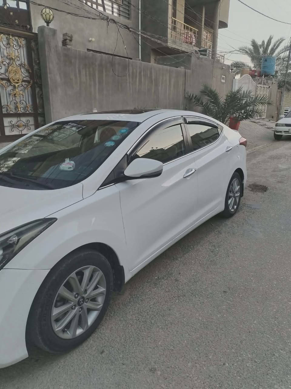 التنره موديل 15 خليجي فول من عده البصمه مكينه 1800
سياره بيه صبغ باب سائق أشبر فقط لباقي مكفول تبريد شغال السعر 120وبيها مجال بصيط
المكان نجف رقم الهاتف ***********
