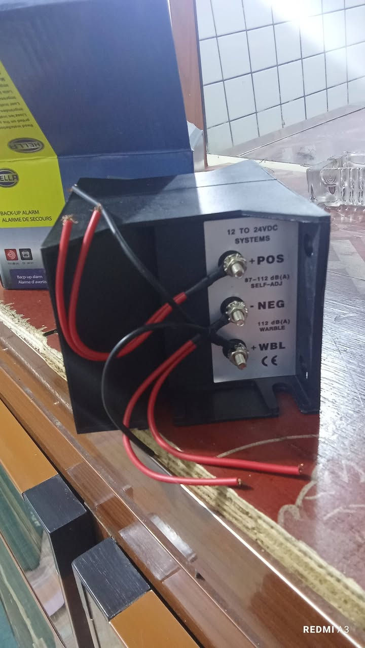 السلام عليكم هورن بك للبيع جديد رقم ***********
