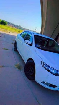 كيه سيراتو فول مؤاصفات موديل13بصمت سويج وابواب وفتحه بسقف لمري شفط لكش...