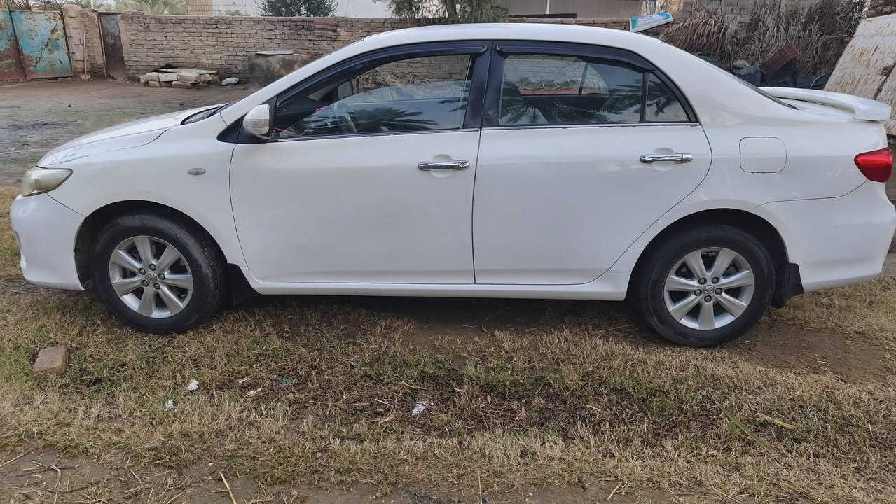 مراوس بدبل قمارة نظيفة كورلا موديل 11 بغداد بيه بارد بالجاملغ الامامي السيارة جدا نضيفة ماعايزة كل شي للاستفسار الاتصال على الرقم ***********
