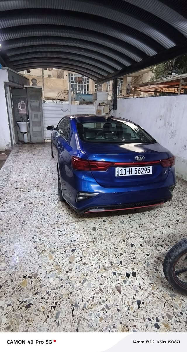 سلام عليكم فورتي2019 وارد أمريكي ماشيه 84000مايل
مبدل دعاميه وقبق جنطه بدون دواخل بدون ايرباك بدون صبغ  ولباب بارد راجع بلاد سيرفز تخم وياله وتايرات السعر 135 بيها مجال التواصل ***********
