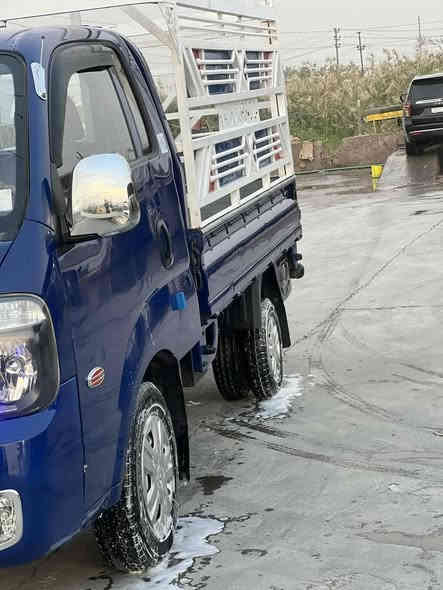 سلام عليكم حمل بنكو 19 مسكر مكفوله كفاله عامه بسمي رقم نكليزي رقم شاصي واضح جدن سياره مكينه دبلو جاف سبعه كبير  حداده كارتون  لمكان شطره ***********
