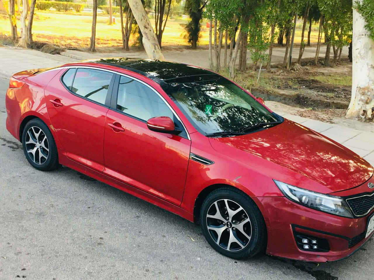 اوبتما 2014
بيه قطعتين صبغ بدون دواخل 
115وردقه وبيه مجال
‏‪***********‬‏
