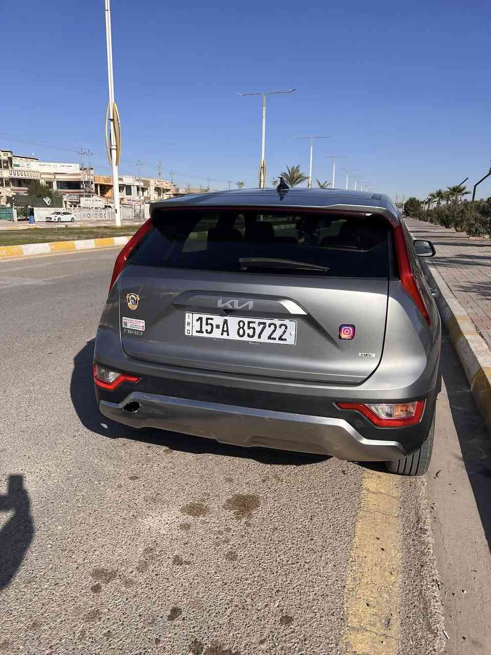 كيا نيرو هايبرد ex
موديل 2023 كلين تايتل
ممشىkm 130
محرك 1.6 هايبرد
رادار امامي لمنع تصادم
رادارات نقطه عميان
اوتو هولد 
مثبت مسار  + تحذير خروج من مسار
كار بلي + واندرويد اوتو
منافذ تايب سي سريع بالاكشان
توقف اجباري عند الرجوع  بالسياره

سياره شرط الفحص كهربائيات كامله وبطاريات وكاله حاله ممتازه بضمان 

تحويل ثاني يوم مسجله باسمي مباشر
السعر165 وبي مجال

تواصل رقم 

***********
