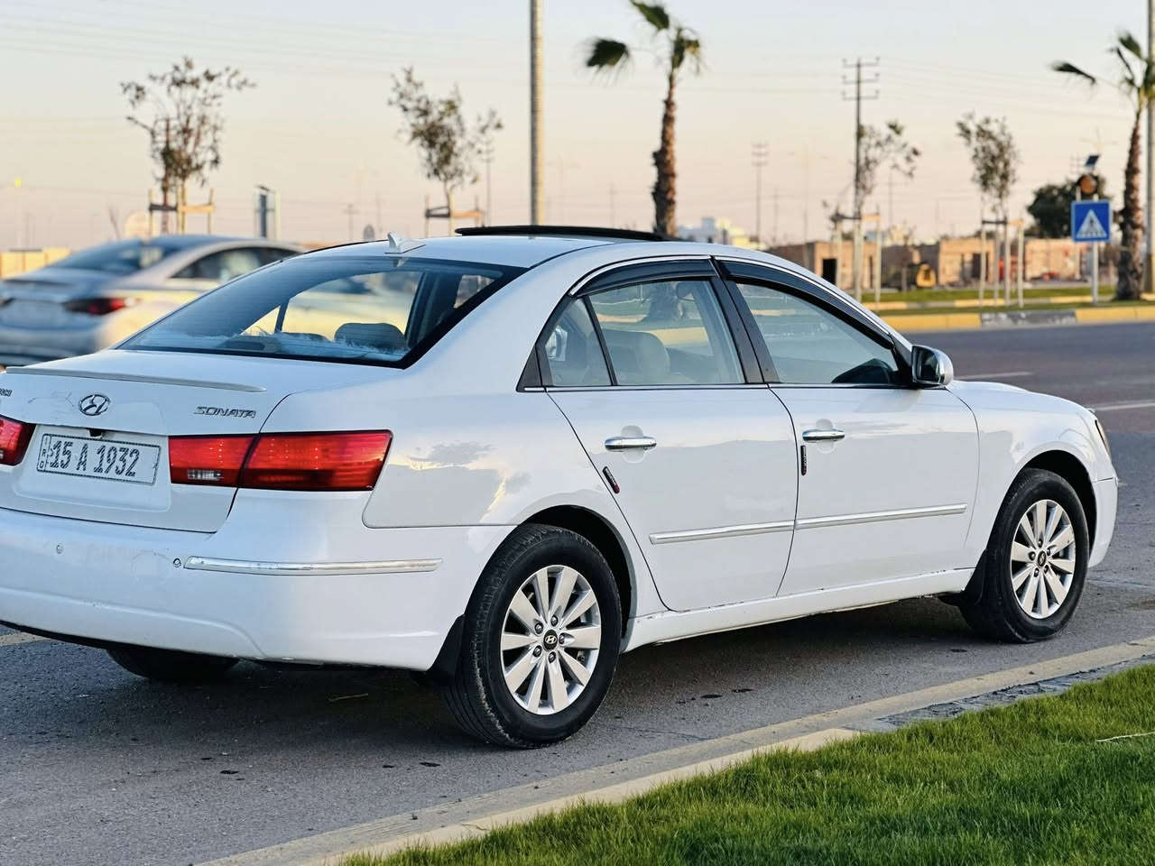 السلام عليكم للبيع سوناتا 2009  امريكيه
رقم انبار الدولي.   تحويل مباشر.  

السونار موجود مع الصور  والقمار صبغ اثر تكشير

محرك جديد مال كصه. كير بل شرط  صدر حداديه 

سياره جاهزه من كلشي

مواصفات فول 1/1 

 

السعر:118  وبيه مجال

المكان: الانبار الكرمه قرب الجنسيه

رقم الهاتف: ‭***********
