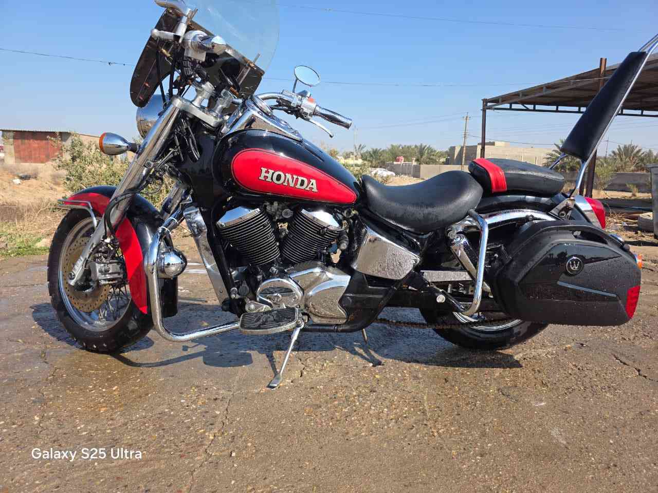 سلام عليكم اخوان عندي جنط شادو فايبر لون اسود نضيفات + درع جاملغات امامي خلفي + درع امامي وجانبي + بلوجكترات  جامة امامية الي يفيدنة يتواصل وياي ***********
