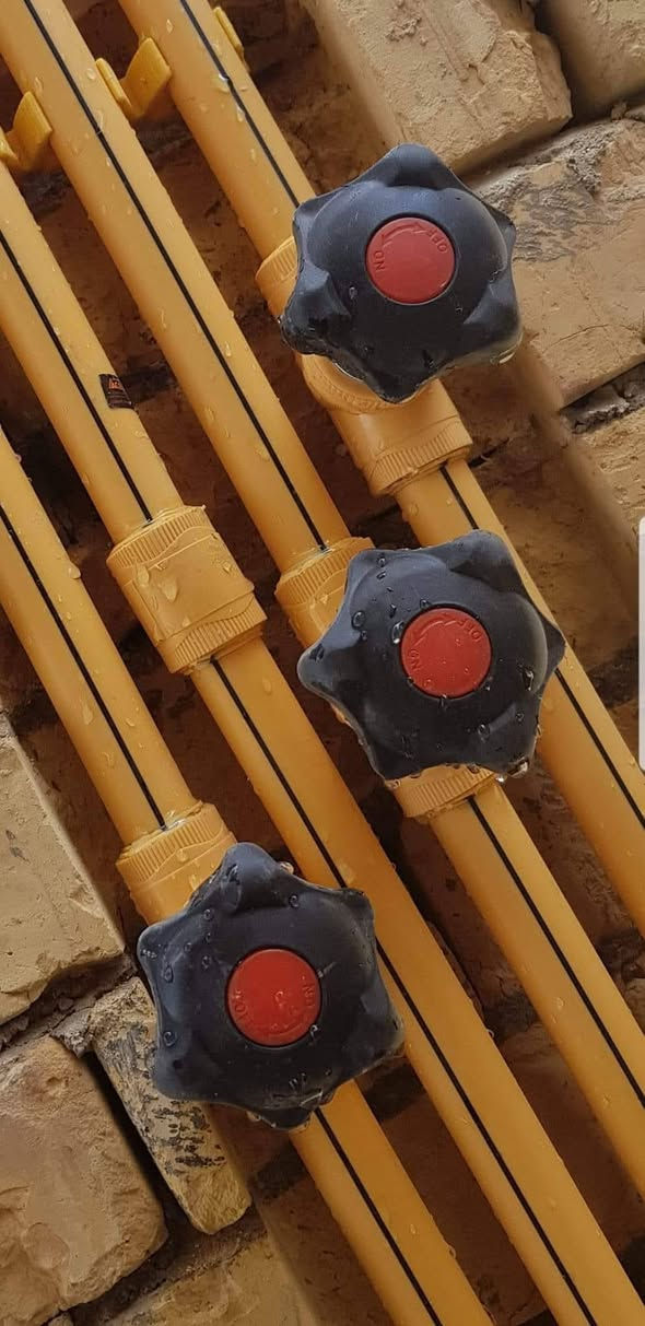 تأسيس مي ومجاري تأسيس كهرباء دفن بوري سيمنز شغل درجه اولى ديوانيه وكافة اقضيتها وبخدمة الطيبين 
***********
***********
