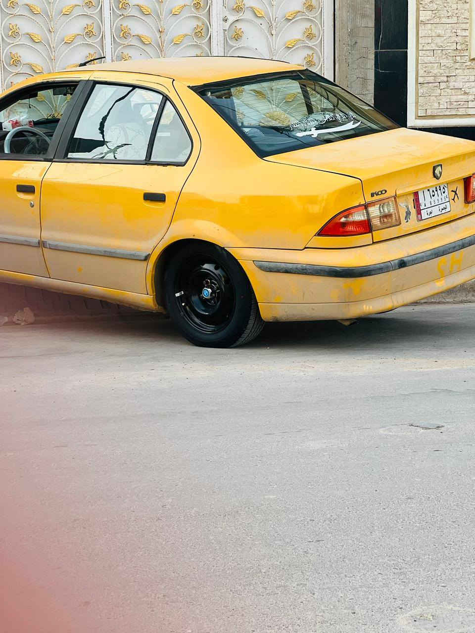 سمند للبيع
موديل 17 رقم بصره الماني سنويه ل 28 مصفره هيأء وغرامات جاهزه بدون اي نقص تخم تاير قبل سبوع شادهن كير محرك حداديه كفاله مكفوله من حادث او ضرر 
السعر 50 وبيها مجال بسيط جدا 
مكان السياره الديوانية 
للاستفسار الاتصال 
***********
