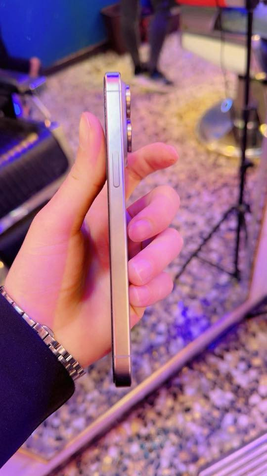 سلام عليكم آيفون 15 برو ماكس  نضافة 💯بل💯 بطارية 91 بلادية التلفون مداخل صييانة ابد
دبل شريحة زلغ ما مزلوغ سعرة مليون و100 وبي مجال بسيط 
جماعة المليون ابتعدو عن المنشور والي ما يعجبة السعر يعبر المنشور وآسف عل آطالة ❤️


**إذا كنت صاحب هذا الإعلان وتريد حذفه لأي سبب، رجاءا أرسل رسالة إلى الدعم الفني**