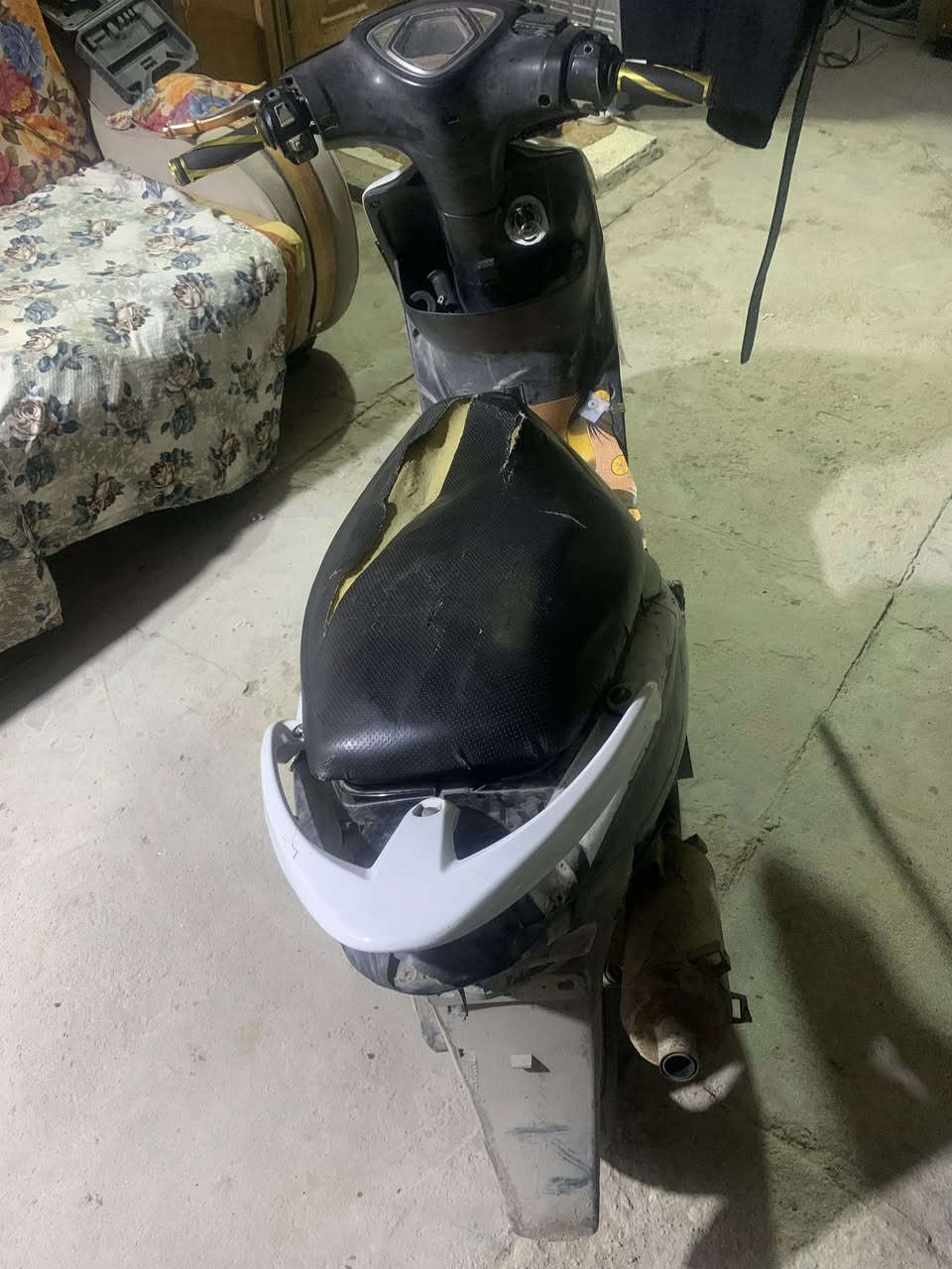 سلام عليكم ماكس عدله للبيع دراجه يرادله فقط ترتيبات شوي عكفرات دراجه يرادله يدت سلف سلف رياضي 
دراجه دكت هندر شرط دراجا اروح من صبح لليل متوكف ابد
سعرها 550 وبيها مجال كلش قليل ودراجه اذا اكو مراوس اراوس بوشه 55  رقمي***********
