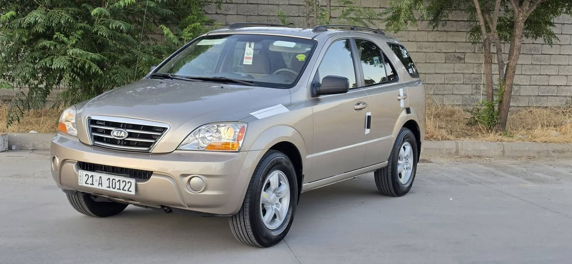 السلام عليكم للبيع كيا سورنتو2008لون ذهبي امريكي كلين تايتل كفاله حتى دعاميات لوك لوك ما شاء الله من النوادر   ماشيه #69الف حقيقي بشرط من لدعاميه لدعاميه كفاله مواصفاتLX مواصفات اعتياديه داخل بيجي فور ويل مثبت سرعه كير وتماتيك وعادي محرك 6سلندر دوش حجم 3300بشرط صوت بخار كله كفاله كير محرك تبريد بشرط مامفتوح برغي تراي زيروو لوك تخم تايرات لوك الأصلي صدر امامي خلفي جديد سيرفس كامل مسويله هايدروليك دهن فلاتر كله جديد سبير عدا كتلوكات سويجات ثنين برده خلفيه شركه بلاد دينار نقص مابيه بشرط احله من لصور نضافه 100\100 سنويه ارقام كله جديد بسمي لل2029تحويل غرامه بنفس ليوم مكان السياره ب #السليمانيه السعر ب122وبيه مجال بسيط الشراي يخابر ***********
