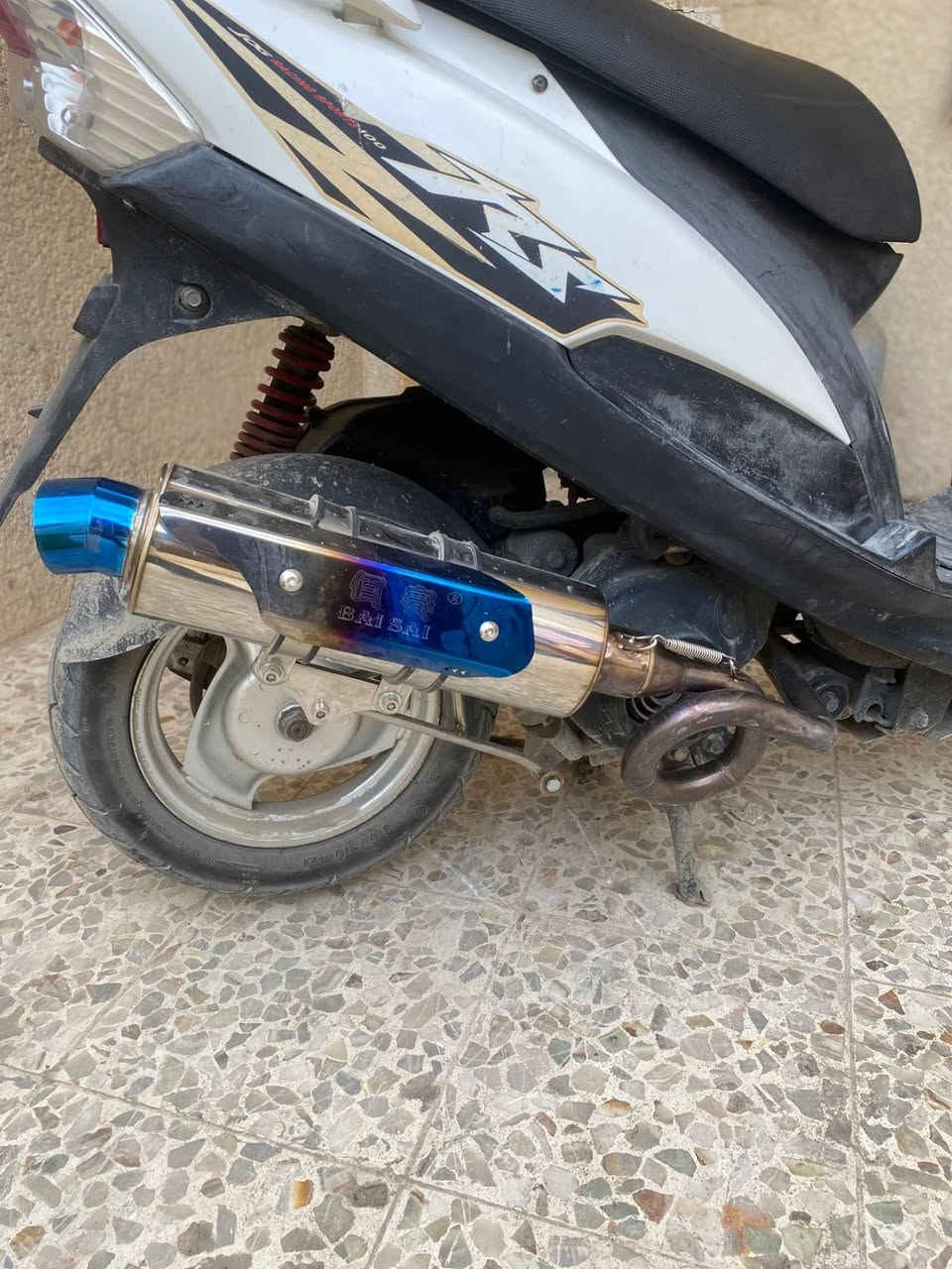 قيم و اخذ بل يرضي الله و اكو بعد زوجين وياله بلاد و كابريتر نضيفه ما مشدوده ابد


**إذا كنت صاحب هذا الإعلان وتريد حذفه لأي سبب، رجاءا أرسل رسالة إلى الدعم الفني**