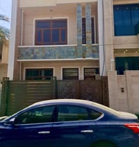 دار للبيع 🏡 المساحه / 100 متر  واجه / 5  ونزال / 20  محتويات الدار /  ...