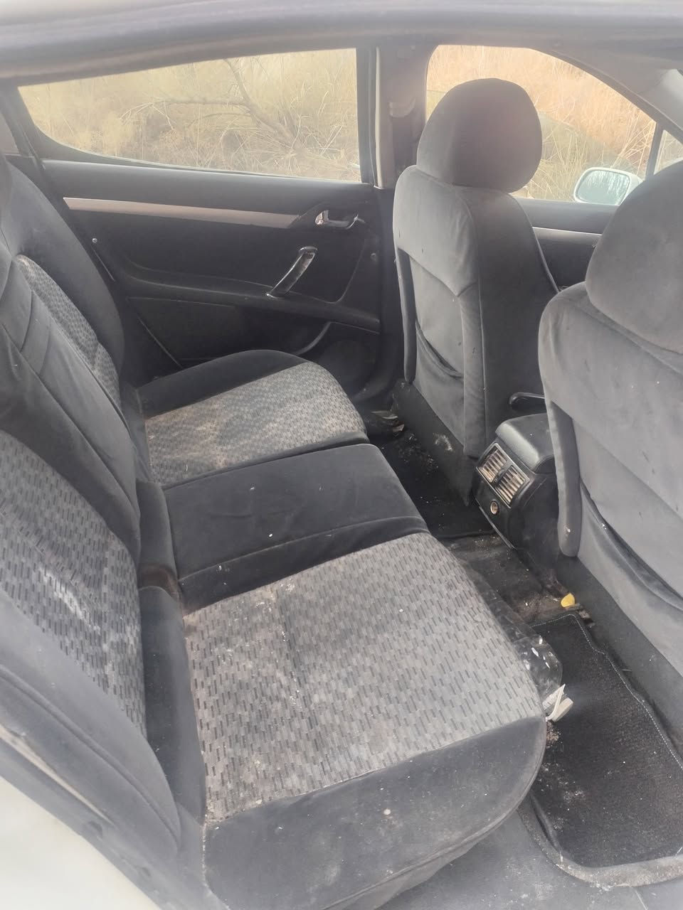 سلام عليكم سياره بيجو ٤٠٧ مديل ٢٠٠٩ محوره محرك كامري ابو الجف ٢٢٠٠ سياره جاهزه من كلشي يرادلهه شويه ترتيب خفايف مكانهه كربلاء سياره راعيهه موجود سنويه سقطت قبل اقل من شهر رقم بغداد دواخل نضيفه شاشه لمس كهربائيات يرادلهن شويه نفض سعرهه ٣٦ وبيه مجال  بيع او مراوس
***********
