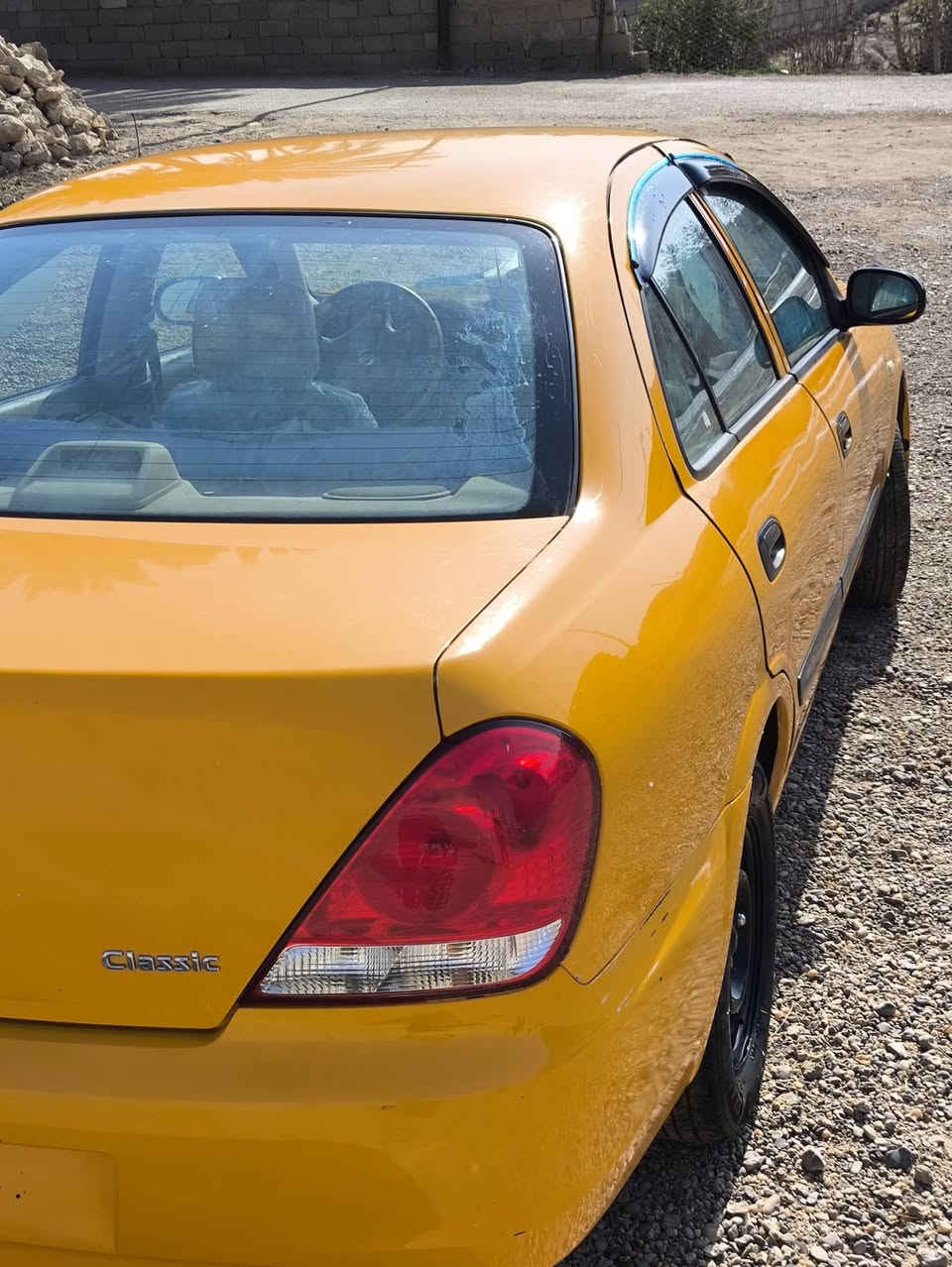 سني موديل 11 مؤسسه محرك اسود رقم بغداد اجره بيهء 3قطع تبديل   مكان الرمادي السعر 75وبيهء مجال ***********الاتصال
