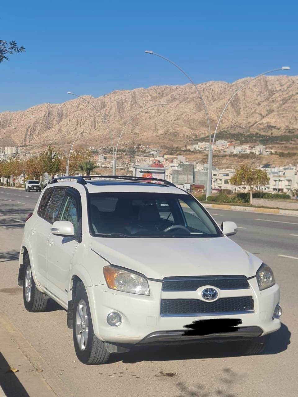 رافور موديل ٢٠١٢ ماكينة ٦ بستن دبل اكسن فول فول سويج بصمة ٢ دةركةهي بصمة امريكي كير و ماكينة شرط  ٤ قطعة صبخ بةخ بي ضربة سلايت *********** دهوك, العراق
