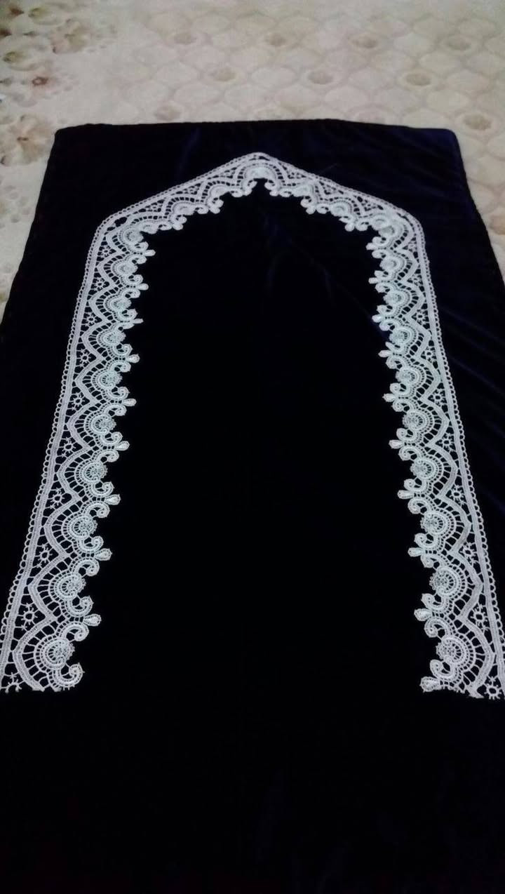 سيت صلاة حسب الطلب يوجد توصيل بغداد ومحافظات للحجز والاستفسار التواصل مع الرقم ***********
