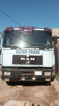 مان صقر 1993 باقي التفاصيل  اتصل 07731908426