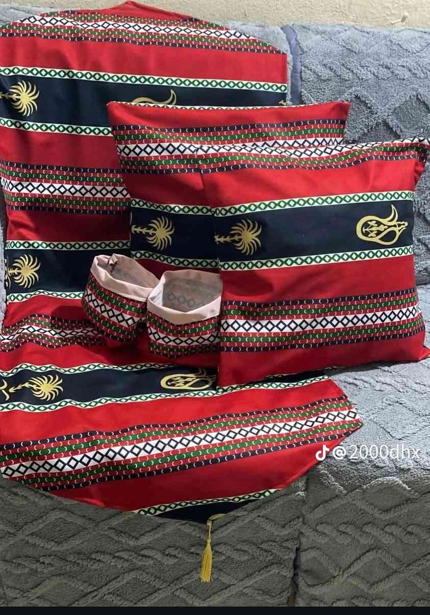 قماش ستغله شامو.  موهمايون. بنات مترته تره 3الف. الي صيحن غالي.


**إذا كنت صاحب هذا الإعلان وتريد حذفه لأي سبب، رجاءا أرسل رسالة إلى الدعم الفني**