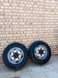 سته  تاير  ياباني 17ونص علا 80  07815377265