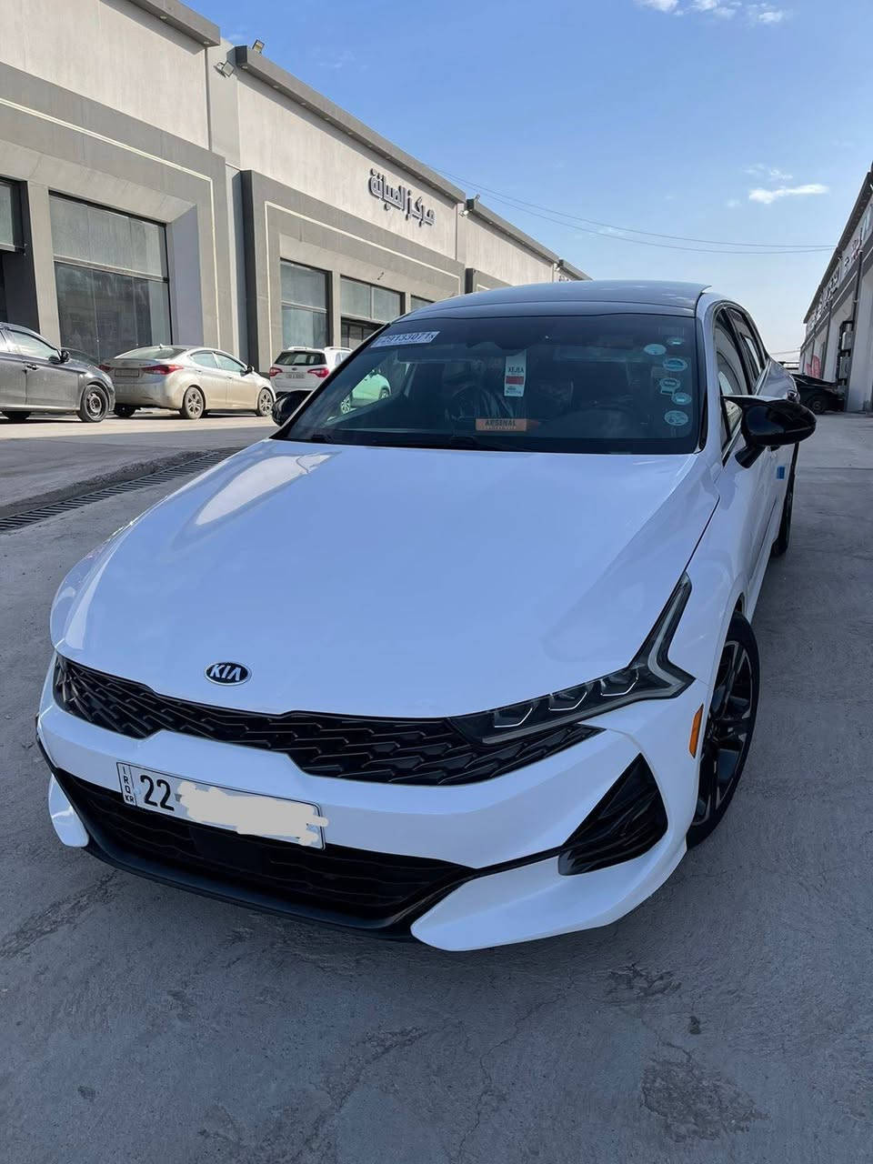 السلام عليكم
كي فايف جيتي لاين ٢٠٢١
رقم اربيل الدولي الجديد هزه وسنويه جدد 
ماشيه ٥٥ الف ميل 
فول مواصفات 
حجم المكينه ١٦ تيربو 
داخل أسود
ويل كب حجم ١٨ 
اشاير بل مري
بانوراما 
اربعه انضمه قياده 
شحن وايرليس
تحديد مسار 
وتثبيت سرعه 
حساس خلفي 
رادار جانبي وخلفي وأمامي 
وكشن كهرباء وبعد بيها هواي مواصفات
بدون ضرر كلين السياره 
مكان السياره (( موصل ) ) 
لمعرفه السعر الاتصال على الرقم 
***********
