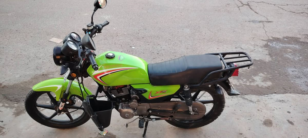 ***********
١٦٥٠ قفل قفل
