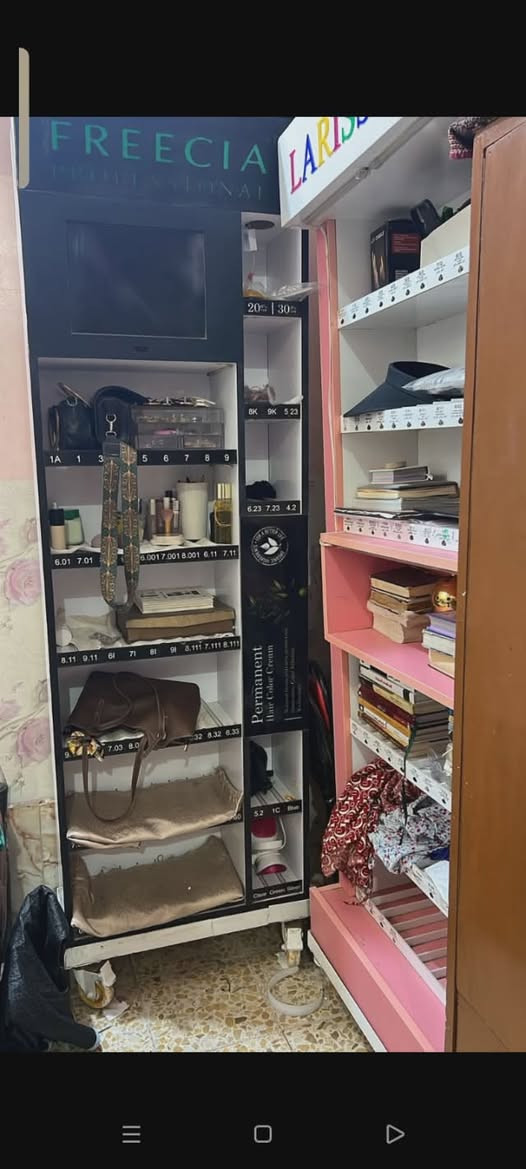 السلام عليكم
الزاويه 25
كنتور 45
مكتببات المنيوم الواحد ع 100 
مشتغليهن ع 500 بس عزل المحل


**إذا كنت صاحب هذا الإعلان وتريد حذفه لأي سبب، رجاءا أرسل رسالة إلى الدعم الفني**