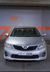 Toyota Corolla 2013 خليجي (صبغ عام)   باسمي تحويل ثاني يوم    السعر (8...