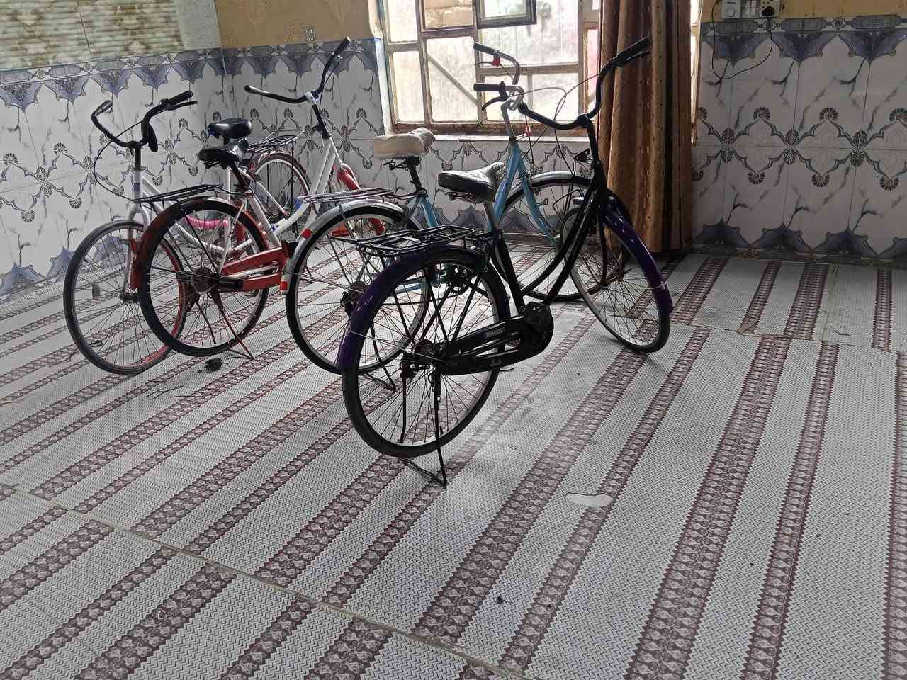 سلام عليكم ٤ باسكلات للبيع  الواحد ٣٠الف كلهن ١١٠ تصال ***********
