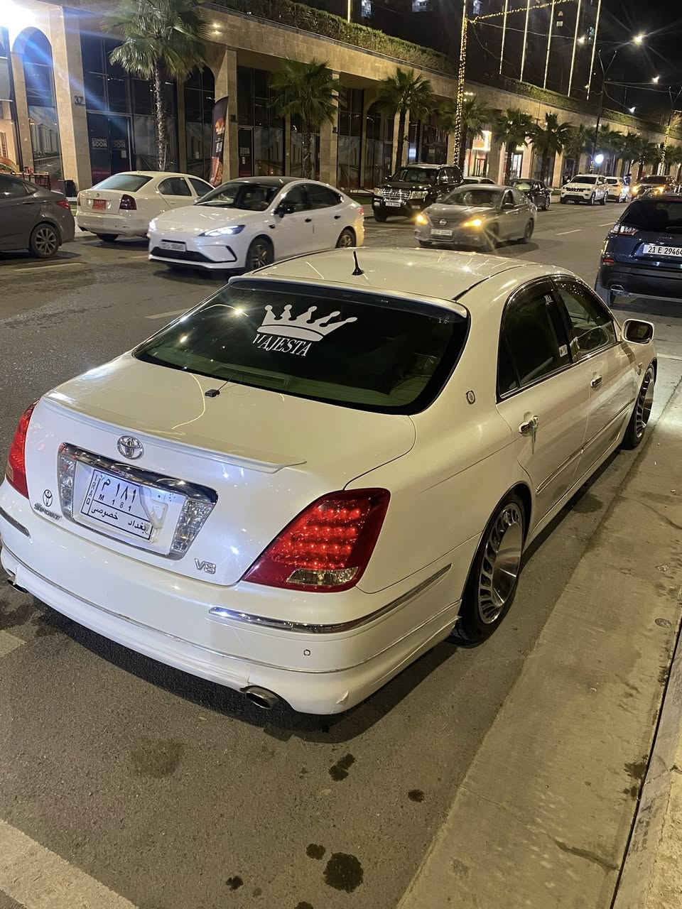 سەرەتا بەناوی خوای گەورە
باخیرەکەی یابان ماجیستا تاقانە و نموونە و پاکەتیی.🎌
٢٠٠٧ بەسمە رەساسی سااج مەلەکی 
بەس موووس موووس ناوزەردی ساج مەلەکی
سەیارەکە قەپات مواسەفاتە بەس سڵاید نیە 
سەلاجە مەرکەزی جڵد و هیتەر و ٣ پەردە 
٥ دووگمەیە سەیارەکە کامل حاسەو ڕادارە 
٤ تایە و ویلی لۆکی ئەسێڵی لە ژێرایە 
دەبڵەکانی حوڕ کراوە بەرز و نزم ئەکریت 
ئەیبیئیسی بیلاد ماجیستا 
بەسس شوین مووسەکانی بۆیاخە 
لەجیاتی فەحسیک ٣ فەحسی کراوە 
سەیارەکە لە دەعمی پیشەوە هەتا دەعمی دواوەی بەشەرت
کەڤەر گۆڕا و شەنسی کۆسەرە و گێڕ و مەکینە و
تەبریدی بەشەرت هەمووگیانیی 
٢٥٠ پەنجا مەسرەفی تیا نیە 
بەشەرتی ئەوەی شوخت و چاڵ و قوپاوی نەبیت و دوورەنگ نەبی سەیارەکە 
سەیارەکە شفتەی ئەم لاو ئەولا نیە لۆک لۆکە بەس ماشاءاللەی ئەوییت 
هاتیتە سەر سەیارەکە لە جیاتی فیتەریک ٢ فیتەر بهینە 
شــویــن ســلــیـمـانـیـی 
ژ.م ***********
سعری ٦٥ گەڵا و معامەلە
