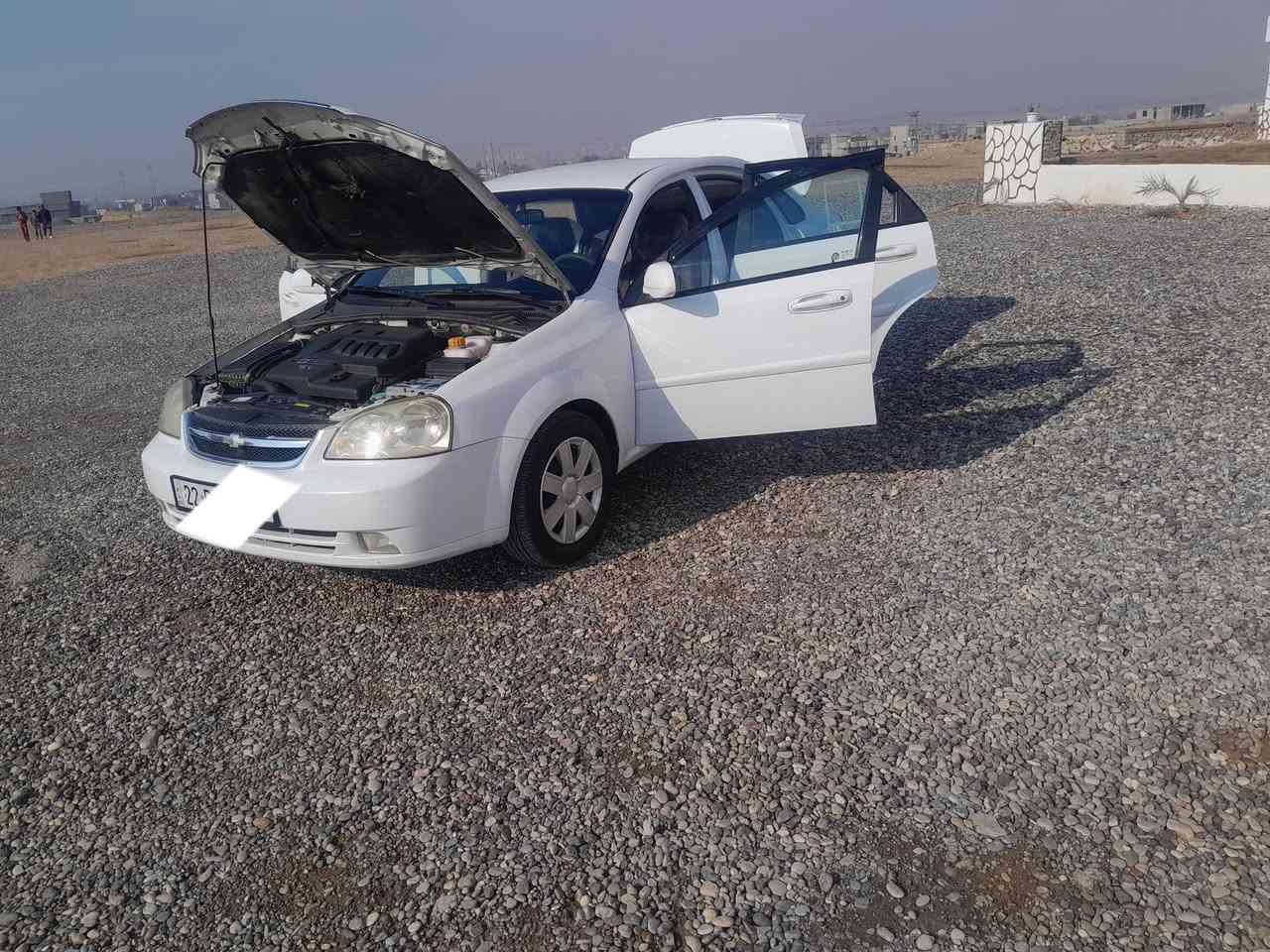 السلام عليكم وبترا للبيع موديل ٢٠١٣ خليجي بيها جاملق وبند بدون داخل  مبدل الأصلي سياره جديده ماشيه ١٨٩ شرط محرك كير سنويه الغايه ٢٩ رقم اربيل مسطره تريد وكاله تريد تحويل السعر ٩٠ مكان القياره الخاص مقلق ملاحظه بيع فقط ***********
