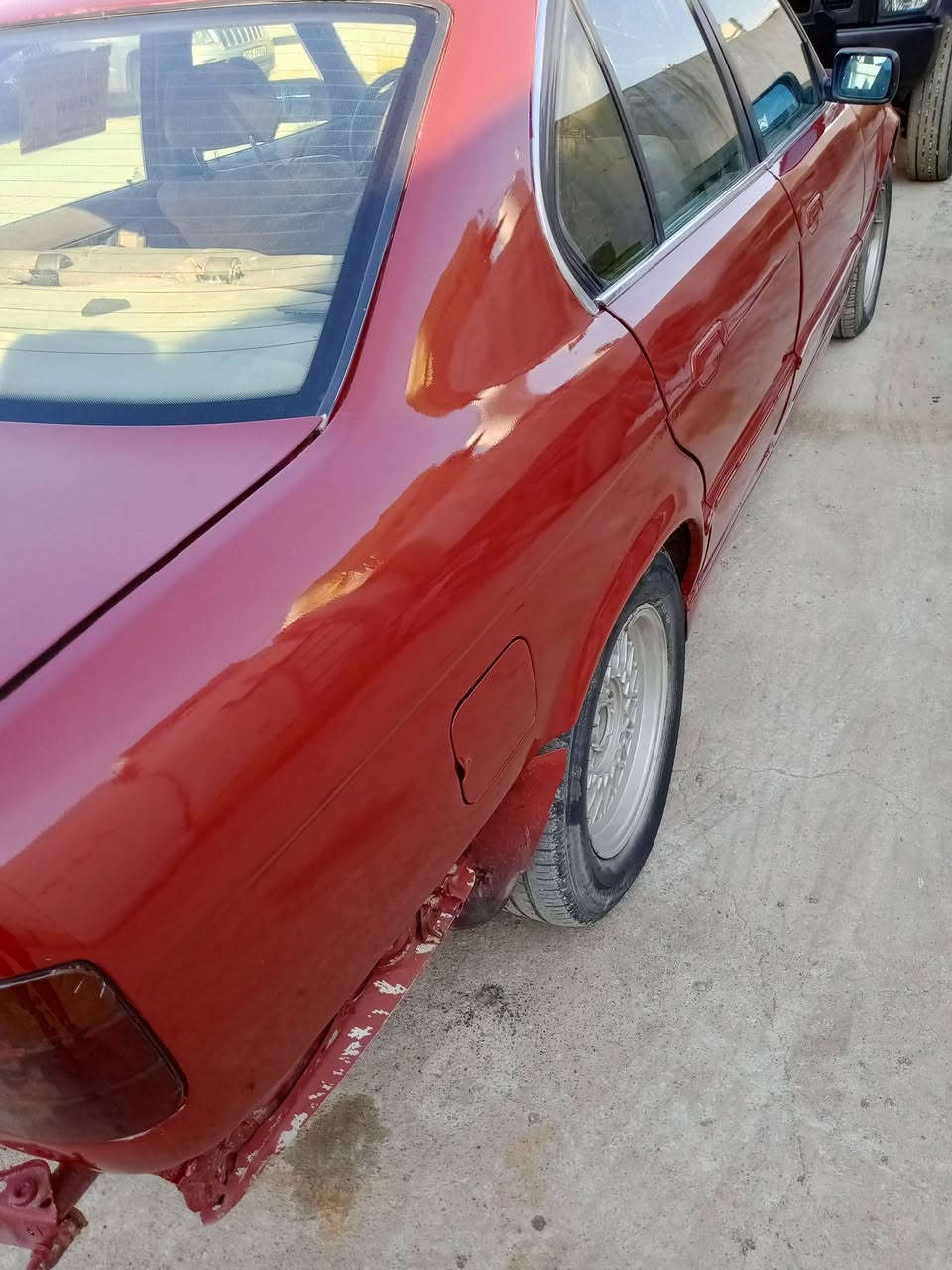 بي ام للبيع 525 كير مكينه شرط حاويه كهربائيات شغاله سياره جاهزة رقم اربيل موديل 1993تخم تاير حداديه لسعر 41بيها مجال مكاني بابل للاتصال هذا رقمي ***********
