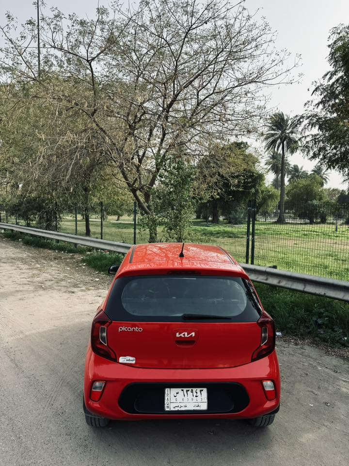 للبيع
كيا بيكانتو موديل 2023 خليجي مكفوله 
ماشيه 14،000 km محرك 1400 اربعه سلندر دوش عدد مقاعد 5 نوافذ كهرباء قفل مركزي للابواب abs وباقي لمواصفات لمعروفه
رقم بغداد تحويل ثاني يوم 
سعر 135$ وبيها مجال بسيط 
مكان بغداد الاعظميه
للاستفسار   الرقم.
*********** هاتف
*********** واتساب
