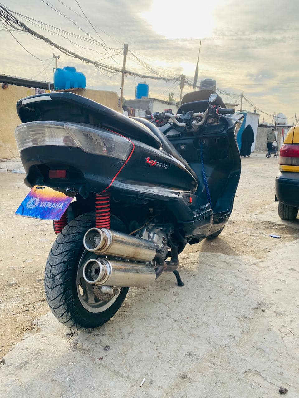 سلام عليكم ماجسته 2018للبيع او مراوس حسب القناعه كهربائيات كلهه شغاله مكينه ممفتوحه شلعه ومعدل لا تنقيص لا تبخير لايت زنون اشاير دبل اشاير كله شغال صارنصه رياضي وبيهه كاتم اذا تشيله يعله صوتهه بس الصارنصه سعرهه 100مكاني الدوره ابو دشير ***********
سعر 700وبيهه مجال
