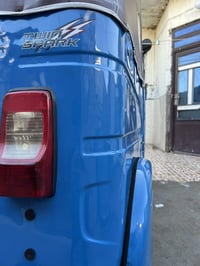 تكتك للبيع موديل ٢٢ مضلع رقم بغداد 07747935110
