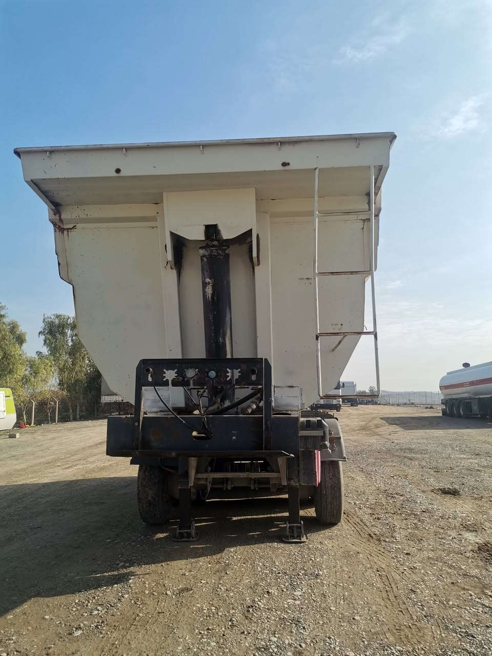 سلام علیکم بودي CNC
اربع دناكيل بودي كامل بشرط
تايرات بيهن تعبانا
 مكان كركوك قرب حي صناعي الجديد
رقم مبايل ***********
***********
