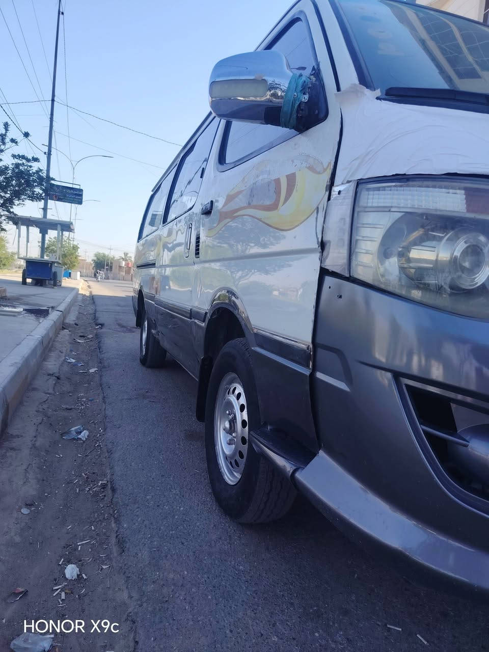 سلام عليكم فتون ١٥ ستلا ١٦ موصليه سنويه عظم عاج
مكفوله من ضربه والصبغ 
مكينه كير اكسن مكفولات 
حداده تخم تاير دوشمه كهربائيات كامله  مكاني ناصريه قضاء رفاعي ***********
