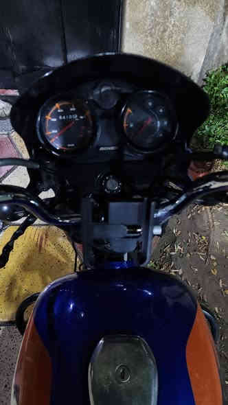 بوكسر 2022 مرقم تحويل ثاني يوم
دراجه مجفته جديد نظيفه ما بيها اي نقص 
سعر مليونين و200
***********
