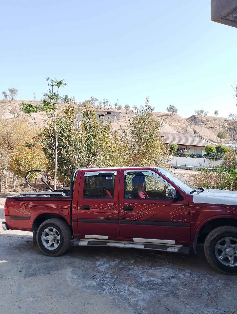 السلام عليكم ورحمة الله وبركاته
فرۆشتنی بیک اپ گۆناو مۆدێڵ 2009
سنوی نوێ حتا 2030 4V یعنی 4سلندر
گێر عادیه زۆر خاوینه سعری 65 مجال 
ناونیشان شقلاوه 
ژماره‌ی مۆبایل ***********
