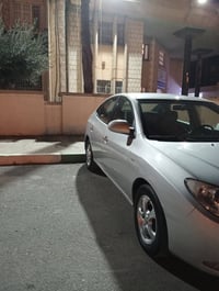 ٢٠٠٧ • ٤٦٠٠٠ كم • فتحة سقف