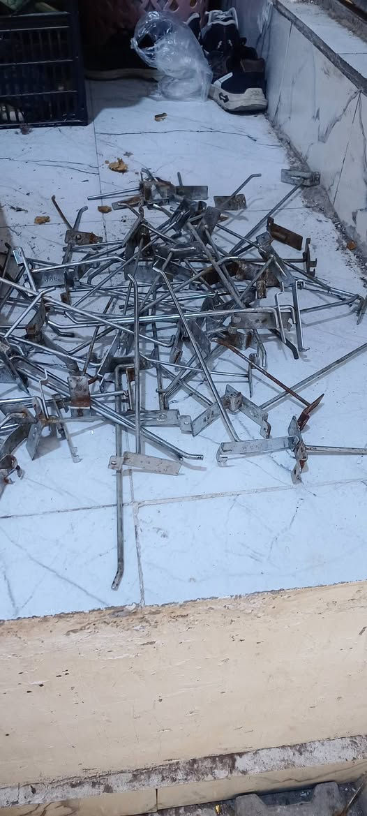 عارضات خشب عدد5
عارضات استيل عددذ2
هوكات عددذ300
للبيع مكان نجف


**إذا كنت صاحب هذا الإعلان وتريد حذفه لأي سبب، رجاءا أرسل رسالة إلى الدعم الفني**