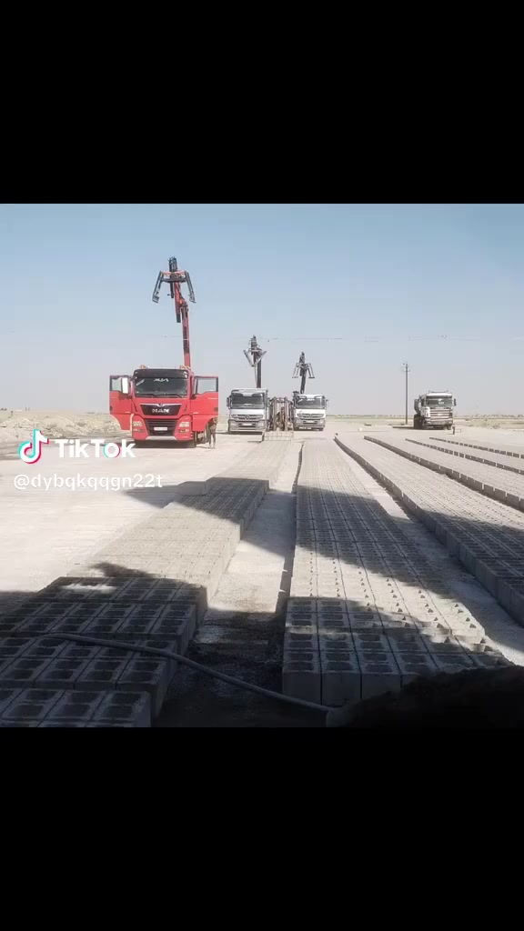 يوجد بلوك (قلاب)درجة اولى طريق الباوية سعر(1000) بلوكة  ب450 الف مطروح بالمعمل توصيل كافة مناطق  ديالى  للتواصل عل الرقم أو الوتساب ***********
