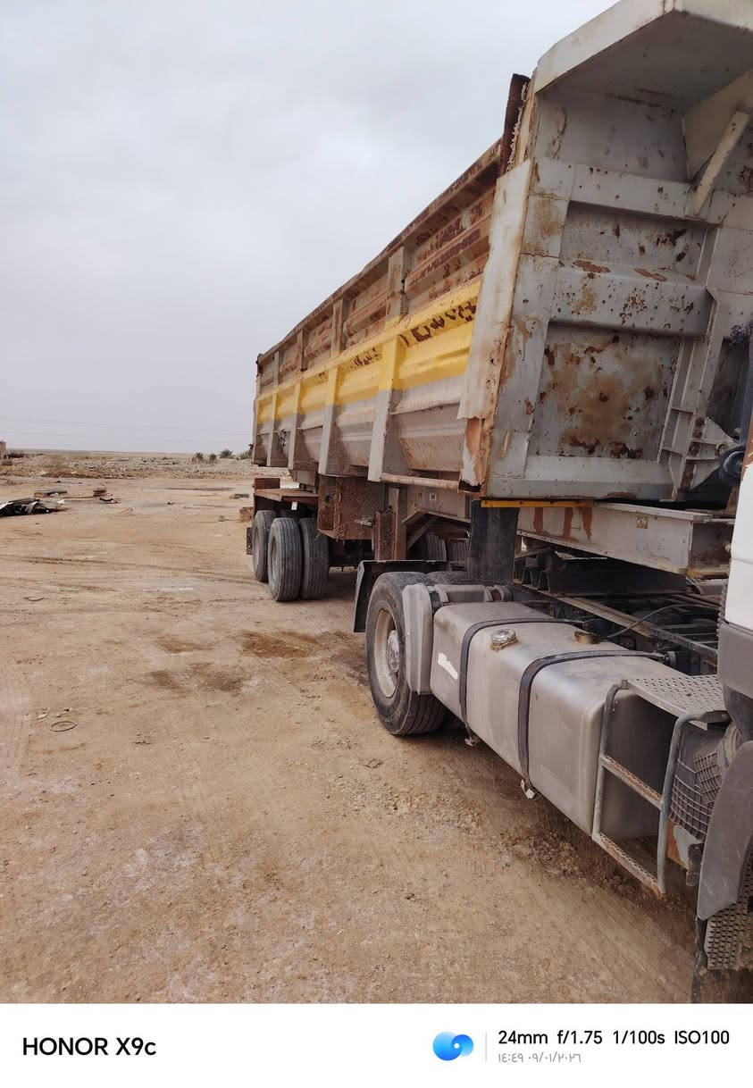 السلام عليكم
عربانه كلاب 5 خانات للبيع
عربانه نضافته خير من الله
عربانه براد 16 دناكير 16 تخم تاير
ذرعته 31 سعر 85 ورقه وبيه مجال
للستفسار رقم الهاتف ***********
