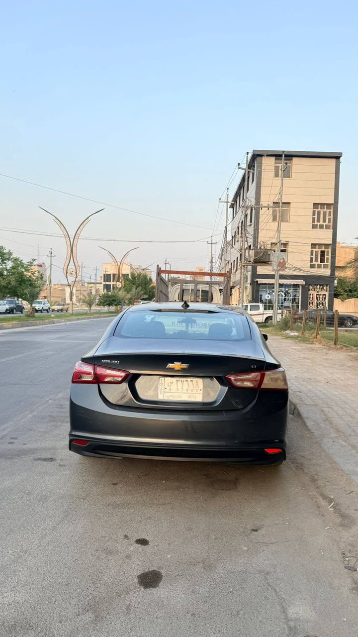 السلام عليكم📍
ماليبو للبيع او مراوس حسب القناعه 2020 فئه LT معروفه موصافاته

معوقين رقم بغداد انتهاء سنويه 2028

ماشيه110km كيلو متر 

📍حادث حلو جاملغ جه السايق +بنيد بدون دواخل كفاله لغود شواصي ..صور الحادث موجوده

المواصفات✓

بصمه تشغيل

تحكمات استيرن

بصمه 2 ابواب +جنطه

اوتو بريك (توقف ذاتي)

كشنات مخمل

كشنات تدفئه +كهرباء♨️⚡

تبريد قطعتين امامي خلفي شرط ثلج ❄️

شاشه كبيره تدعم +بلتوث Andoid Auto/car play

خرائط GPS

كامره خلفيه 

جامات كهرباء

مري جانبيه كهرباء

زر مثبت سرعه 

شاشه ضبط واعطال بلدشبول

مانع انزلاق

حساس اطارات 

4دسك/ABS

منافذ UPS /12V/شحن سلكي امامي خلفي 

اسعر 98 وبيها مجال 

للاسفسار / الاتصال ***********

او واتساب
