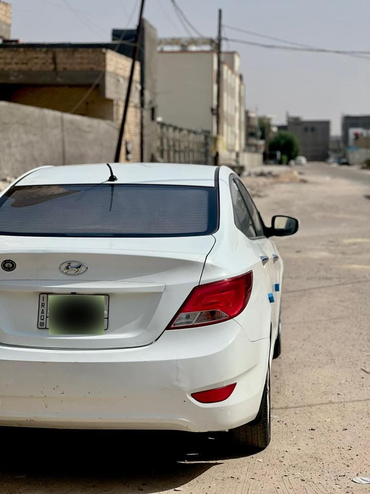 السلام عليكم اكسنت للبيع موديل 2016 محرك 1400بيهه بارد بالبنيد وصبغ بالباب والجاملغ
***********
