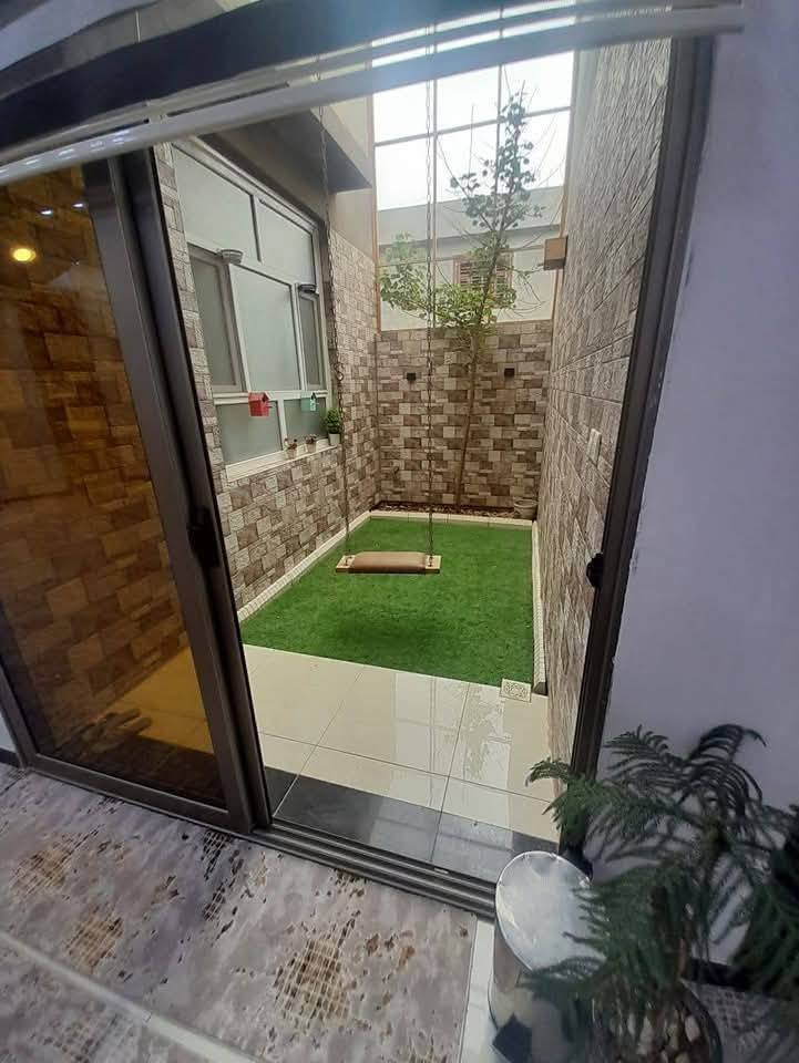 اللهم صلِ على محمد وال محمد
دار للبيع المساحة 340 متر طابو زراعي سند 25 تحويل مباشر مكانه جزائر خلف بانزين خانه مرجان شارع التانكي يبعد عن شارع العام 250 متر البناء حديث سنه البناء 2022
 (( الدار يباع مع الأثاث ))الاستفسار الاتصال علي الرقم ***********
