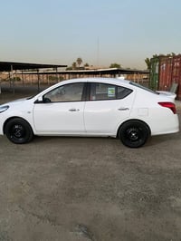 سني هندي بليته زرقه 2025 ماشيه 1500 باسمي رقم الهاتف 07713052658