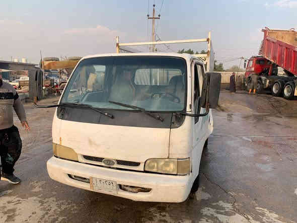 سلام عليكم سياره فونتيره للبيع مديل 1998 رقم بابل سنويه لل26 كير ومكينه زينات شاصي مكفول رقم شاصي واضح كشر بدون معجون السياره شغاله وخير من الله عوزه شويه ترتيبات السعر 39 وبيها مجال  عنوان السياره كربلاء الاستفسار ع الرقم ***********
