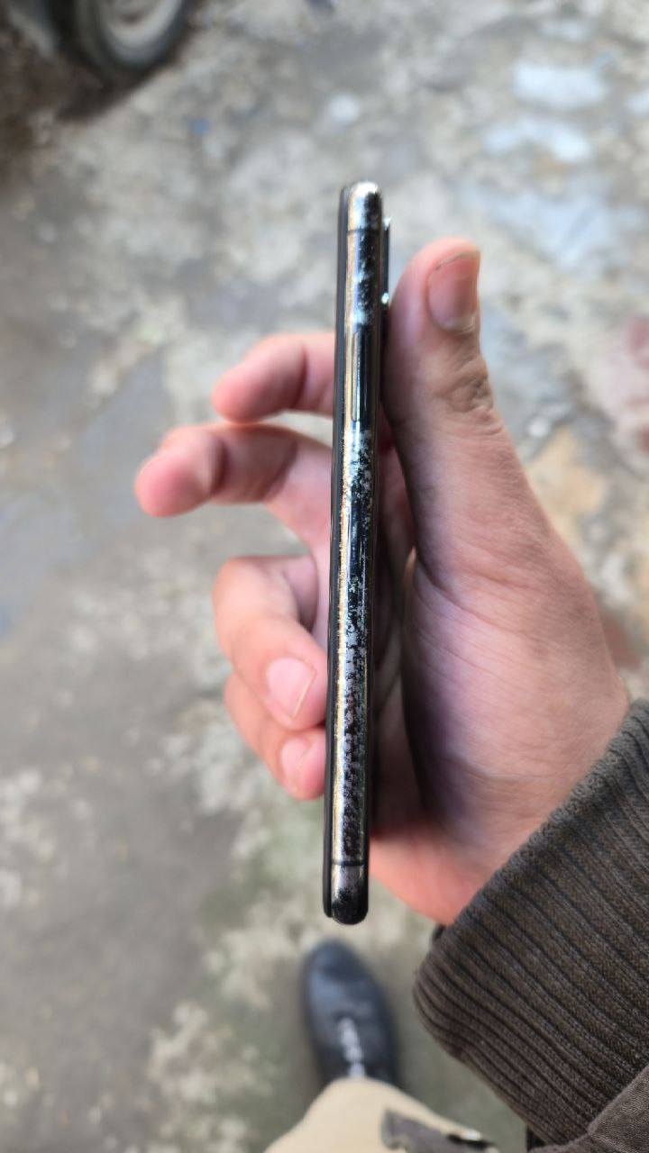 📱 آيفون X للبيع
• الذاكرة: 256GB
• البطارية: 81٪
• الشاشة: مبدّلة
• بصمة الوجه: متوقفة
• الجهاز مفتوح تخطي (لا يشغّل شريحة)
• باقي الميزات شغّالة 100٪
• التصوير: فول 📸
💰 السعر: 100 ألف
📍 المكان: الناصرية – المركز
📞 للتواصل: ***********
