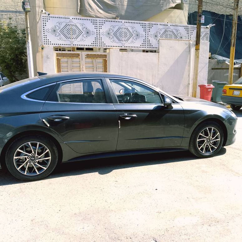 السلام عليكم سوناتا هايبرد موديل2022 وارد كوري اصل محرك 2000 السيارة كلين تايتل فول عدة الفتحة شفتات ستيرن كير دكم تبريد ثلج مكاني بغداد الزعفرانية الرقم ***********
